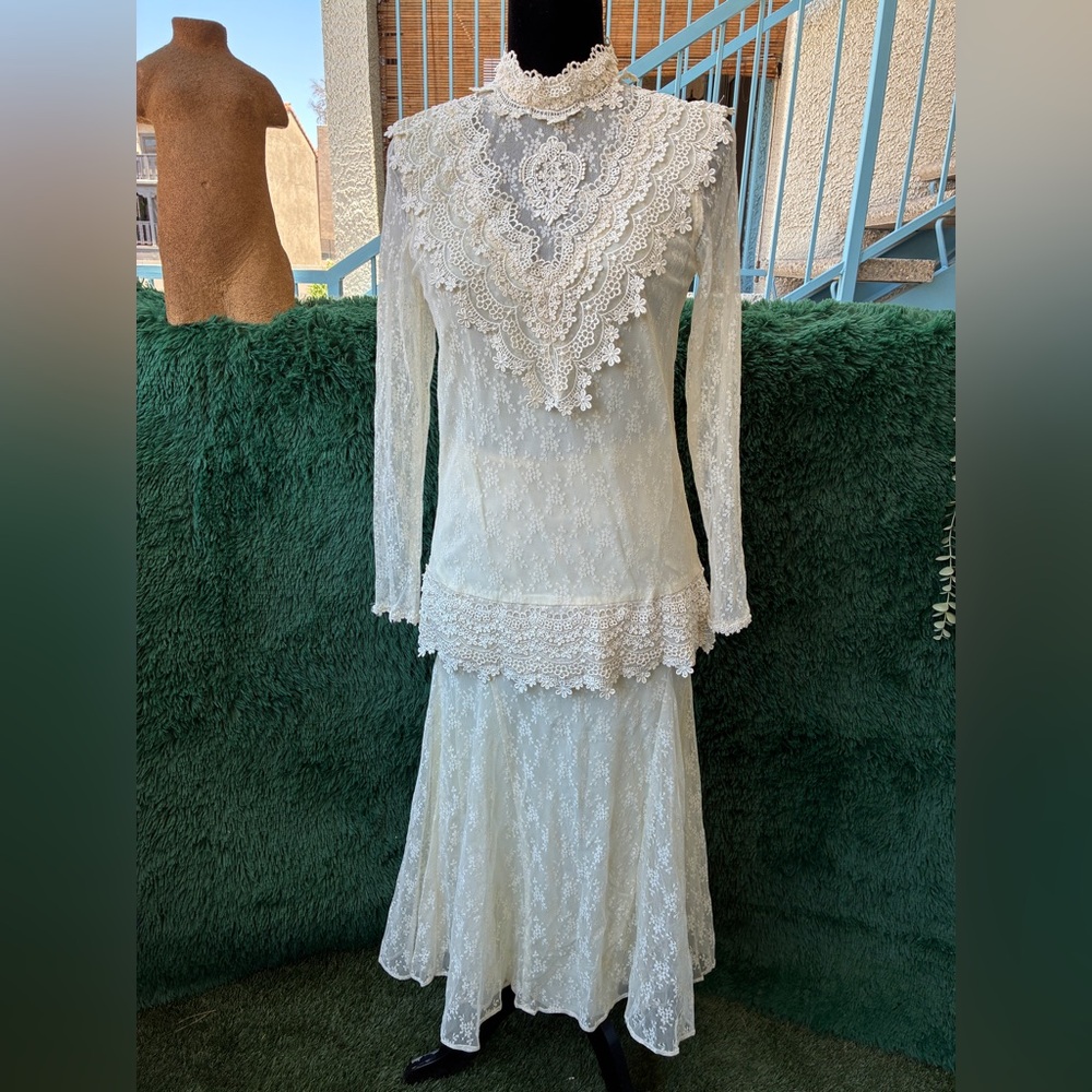 Vintage 80s Small Victorian/Edwardian Lace Dress (Top/Skirt Set)